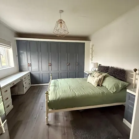 Milne Park Guest House